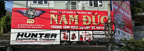 Mặt tiền Trung tâm dịch vụ lốp ô tô Nam Đức tại Cao Xanh, Hạ Long